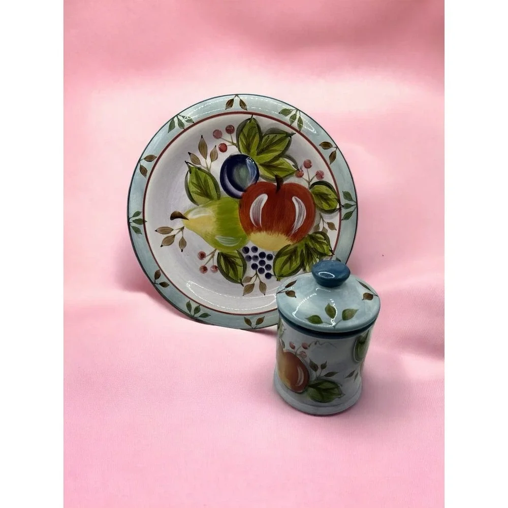 Set of 4 Black Forest Fruits Heritage Mint 10 1/2" diameter with small canister - Picture 1 of 6